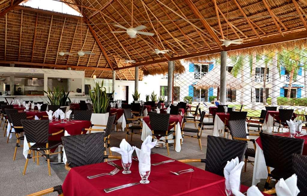 Playa Blanca Beach Resort מסעדה תמונה